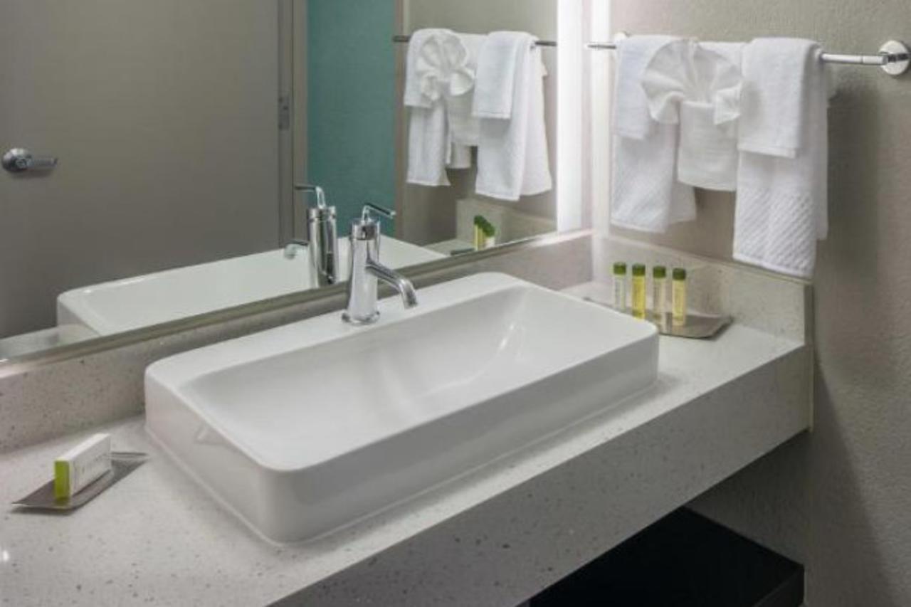 Doubletree By Hilton Austin Northwest - Arboretum Екстериор снимка