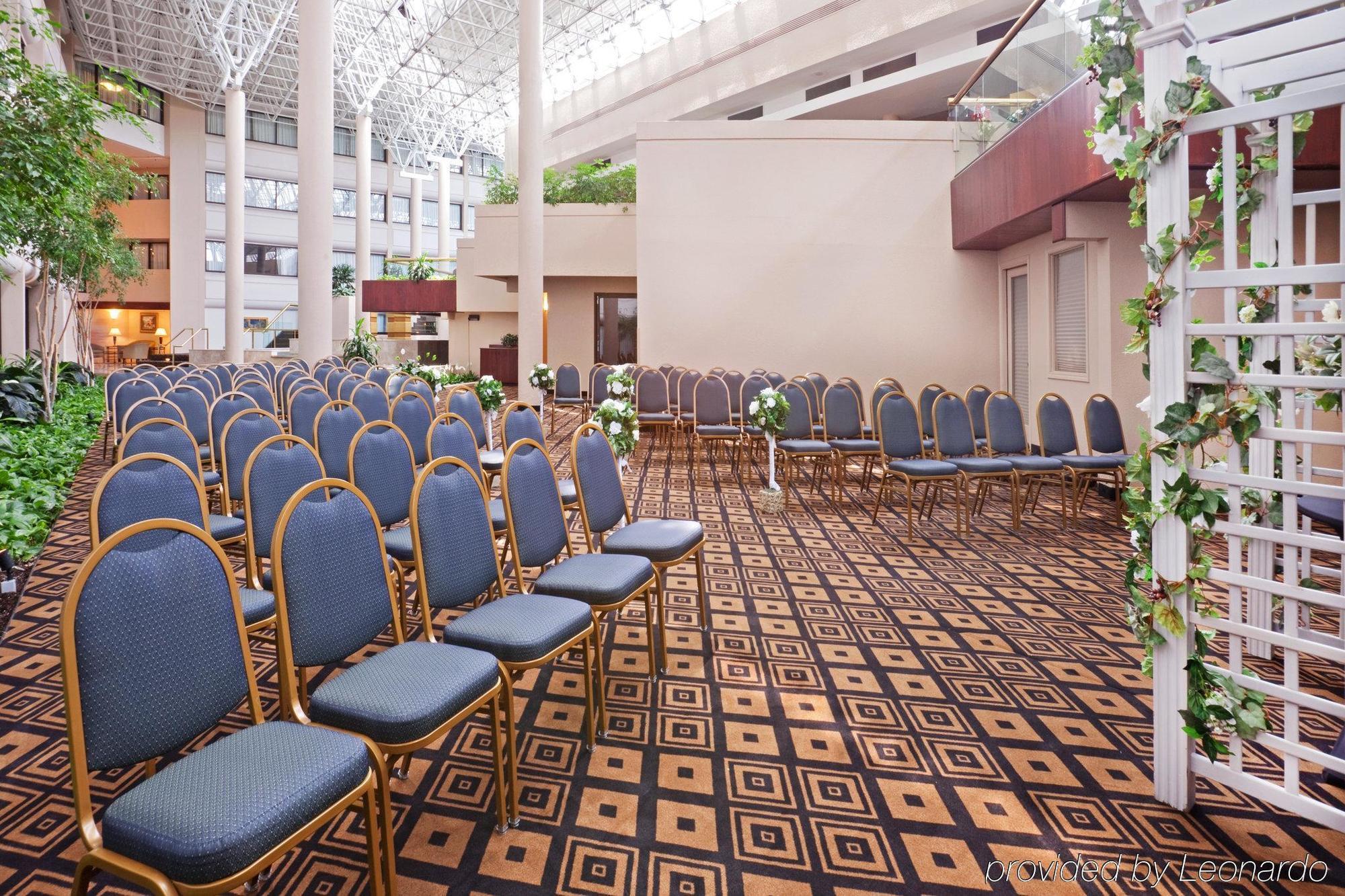 Doubletree By Hilton Austin Northwest - Arboretum Съоръжения снимка