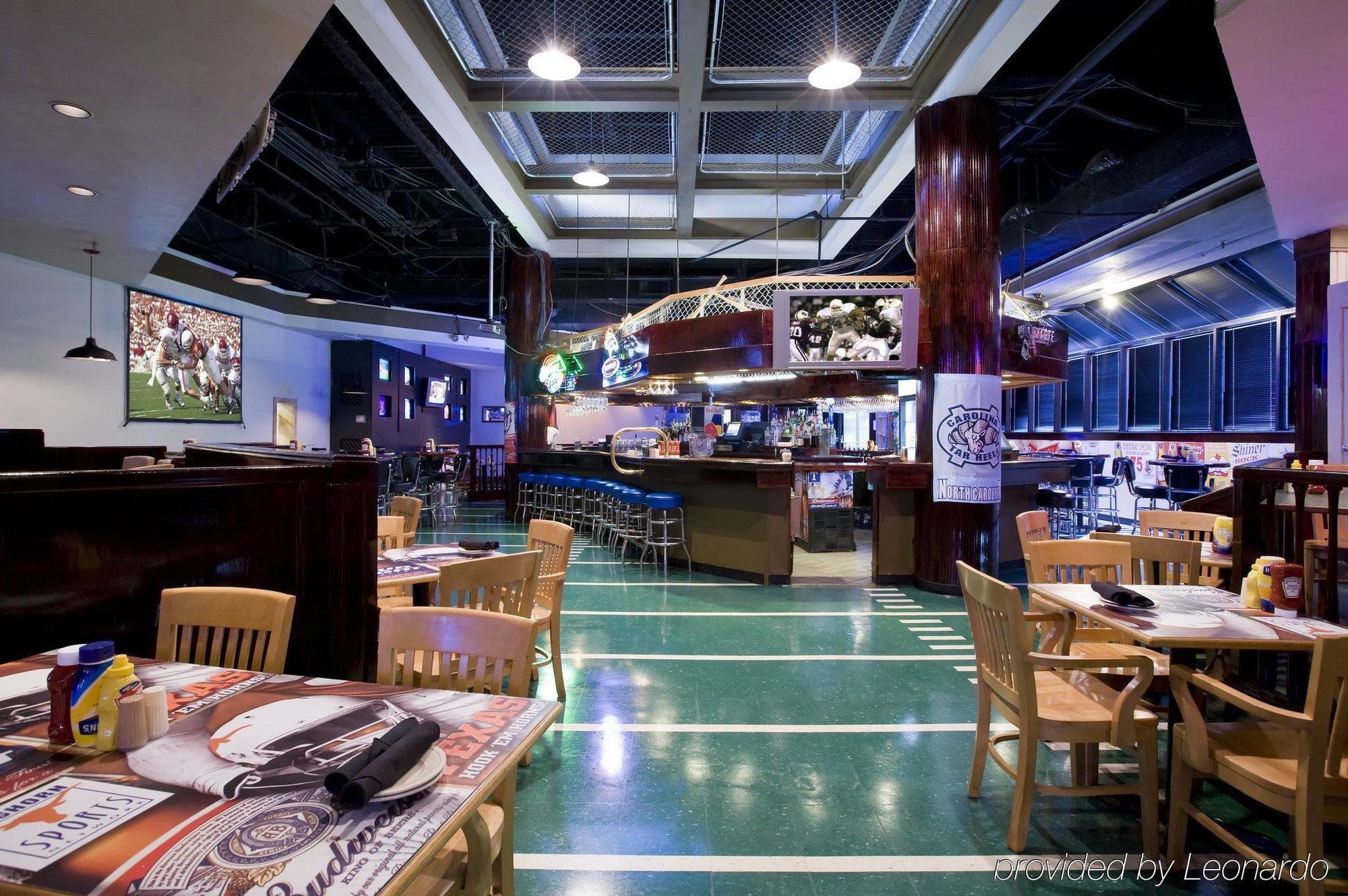 Doubletree By Hilton Austin Northwest - Arboretum Ресторант снимка